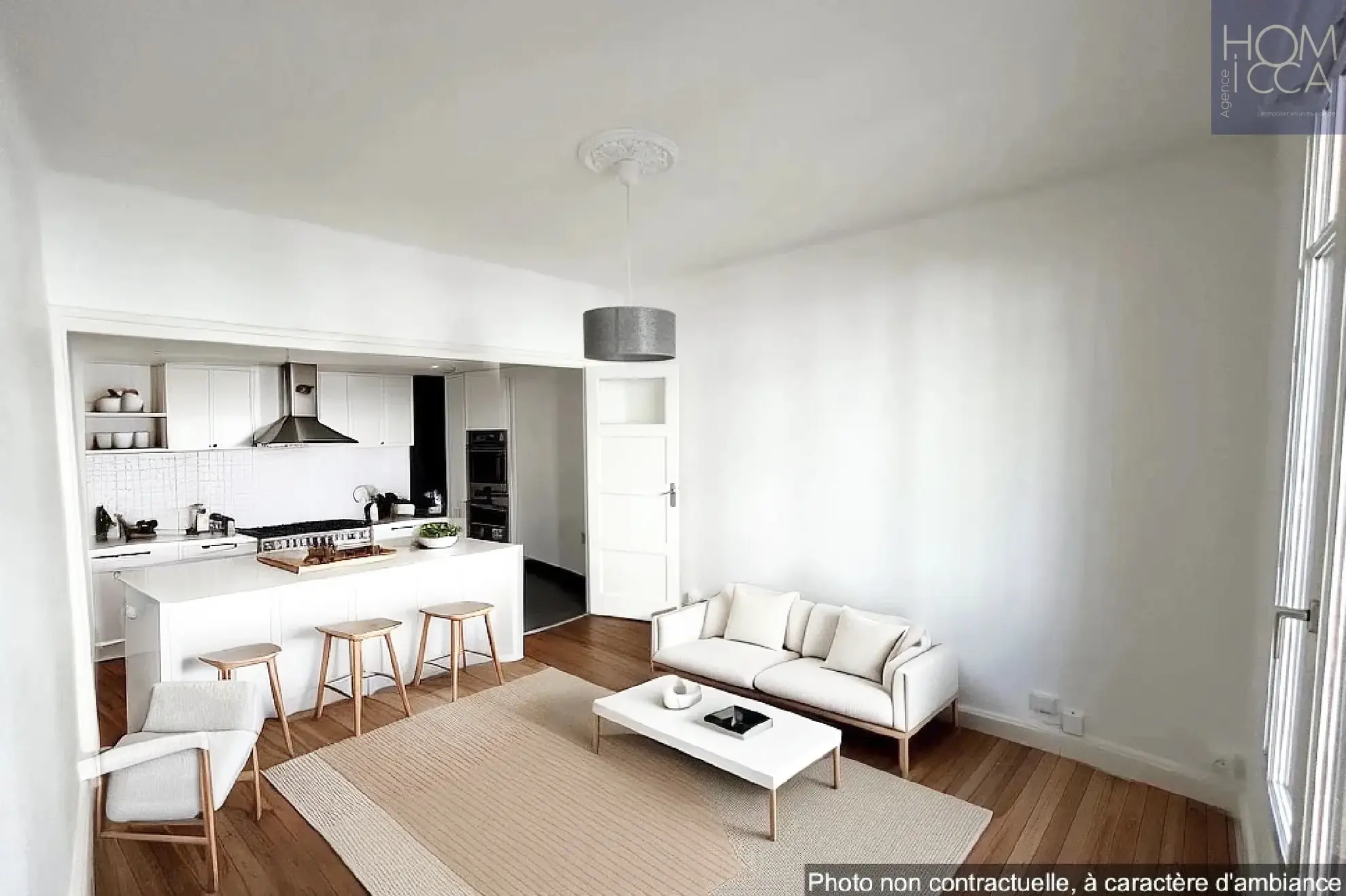 Appartement de 44 m² à Lyon 8, potentiel de rénovation, proximité transports et commerces 