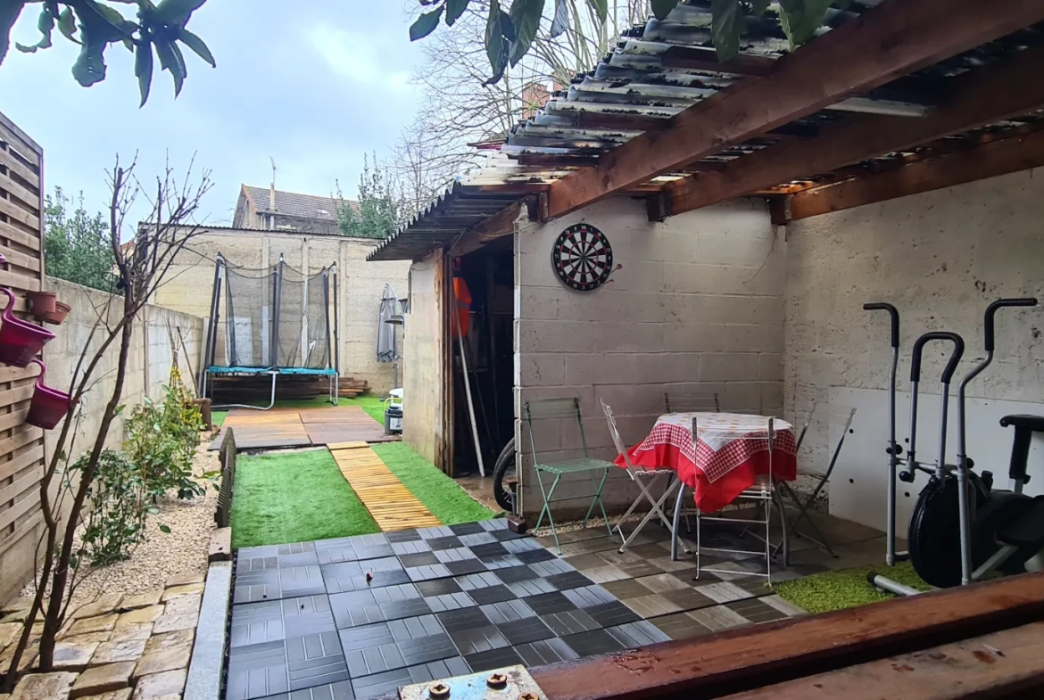 Appartement 3 pièces avec jardin privatif à Villeneuve Saint Georges 