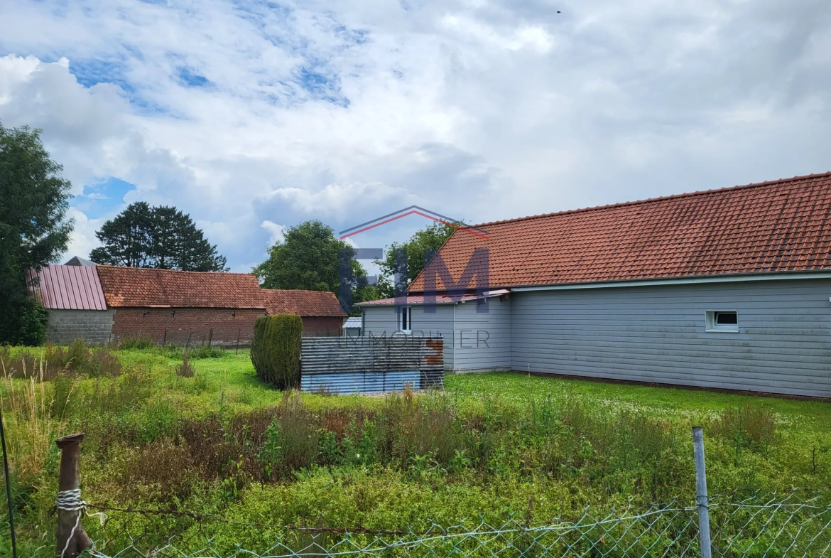 Longère à rénover avec grand terrain à Penly, secteur Dieppe-Le Tréport 