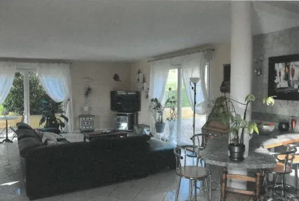 Maison 5 pièces à Baccarat – 104 m² avec jardin et terrasse 