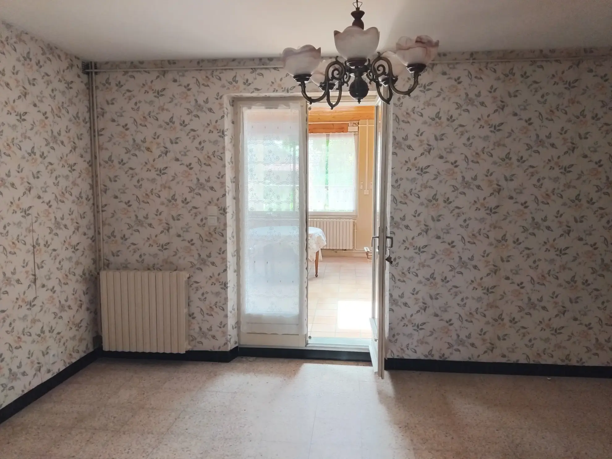 Maison de plain-pied à vendre à Castres, secteur Travet avec jardin et garage 