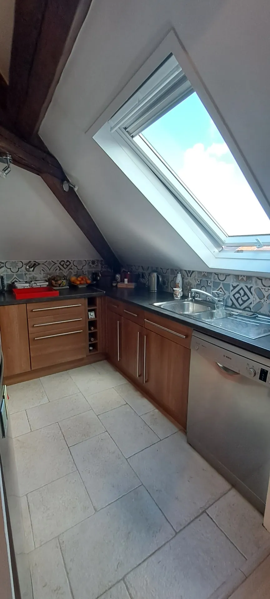 Appartement F3 lumineux avec parking en plein centre-ville de Dourdan 