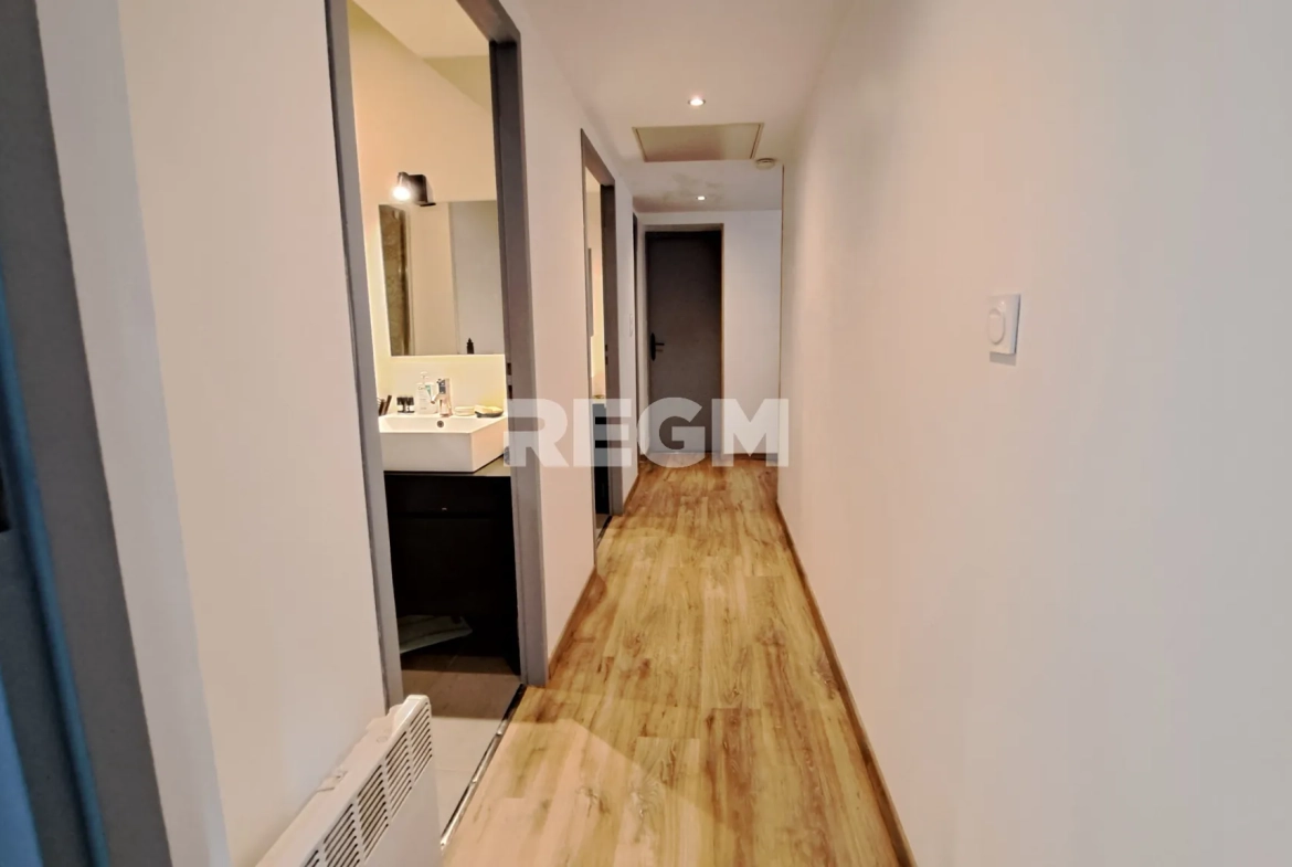 Appartement T5 en Hypercentre de Pau à Vendre avec Rendement de 7% 