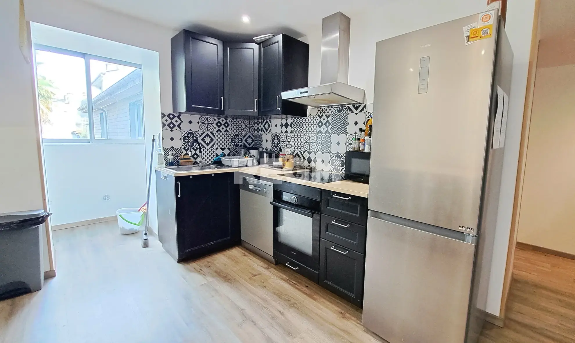 Appartement T5 en Hypercentre de Pau à Vendre avec Rendement de 7% 