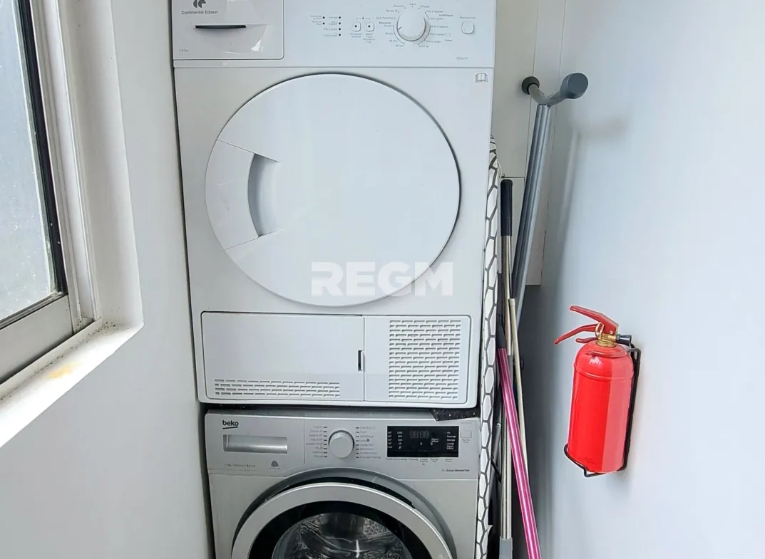 Appartement T5 en Hypercentre de Pau à Vendre avec Rendement de 7% 
