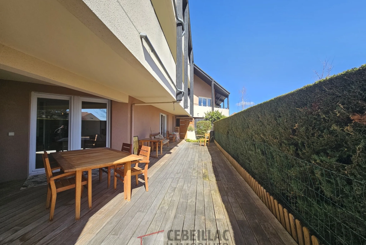 Bel appartement T4 avec terrasse, garage et prestations modernes à Chamalieres 