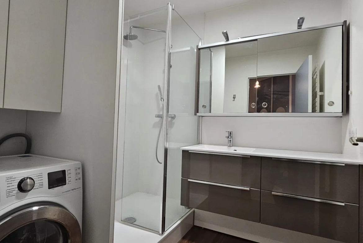Bel appartement T4 avec terrasse, garage et prestations modernes à Chamalieres 