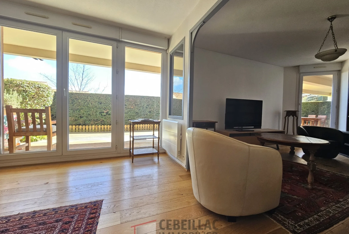 Bel appartement T4 avec terrasse, garage et prestations modernes à Chamalieres 