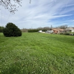 Terrain constructible de 790 m² à Salignac, idéal pour votre projet immobilier