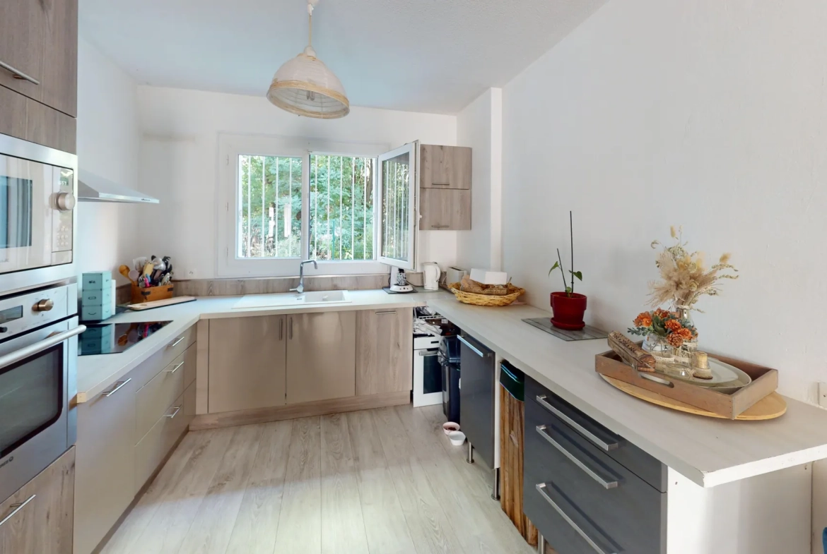 Appartement T2 avec terrasse à Montpellier Les Aubes - Résidence rénovée et calme 