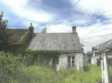 Villa de 105 m² avec 3 chambres et grand jardin à Laas - Achat sécurisé 