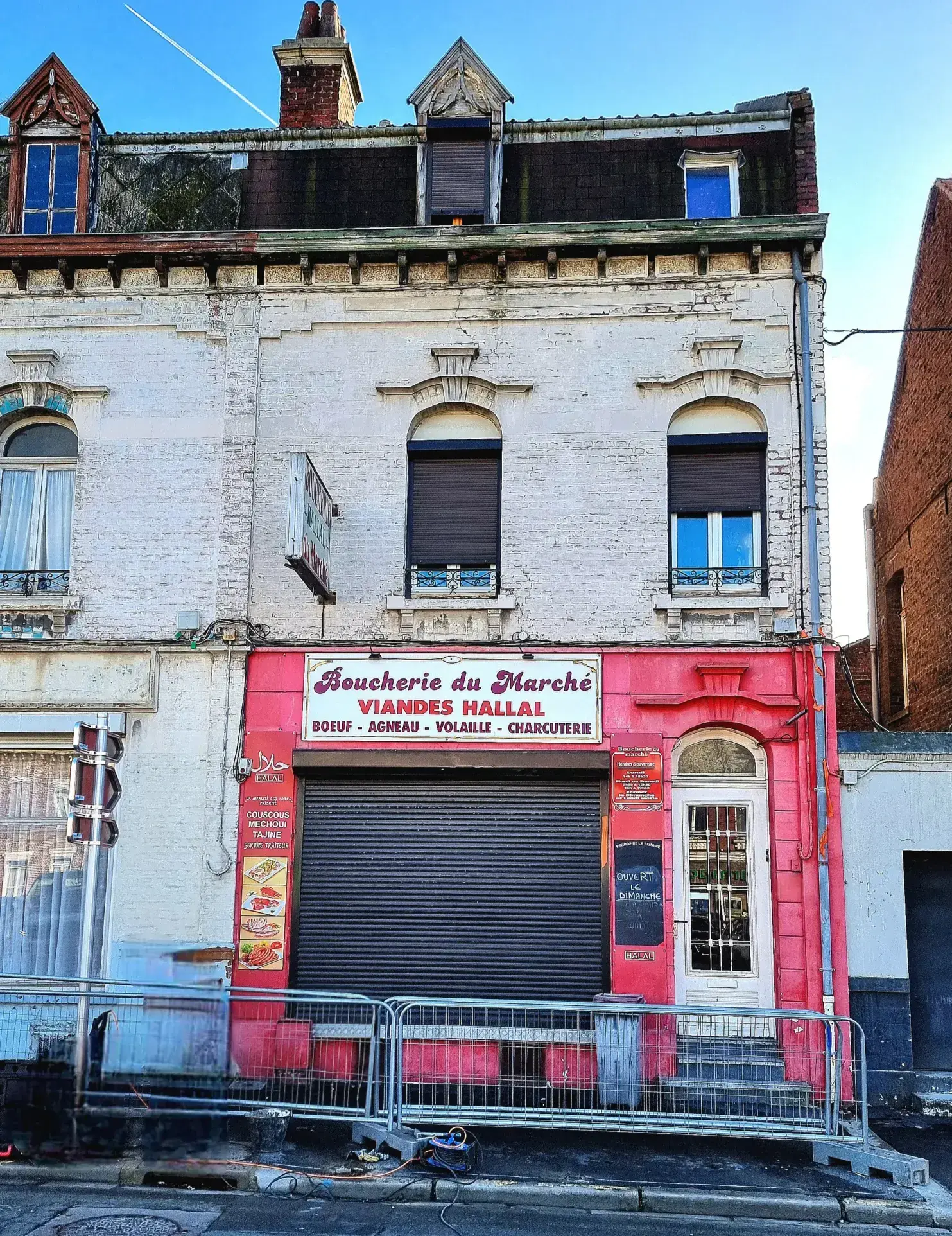 Immeuble de rapport à vendre à Hénin Beaumont avec local commercial et appartements 