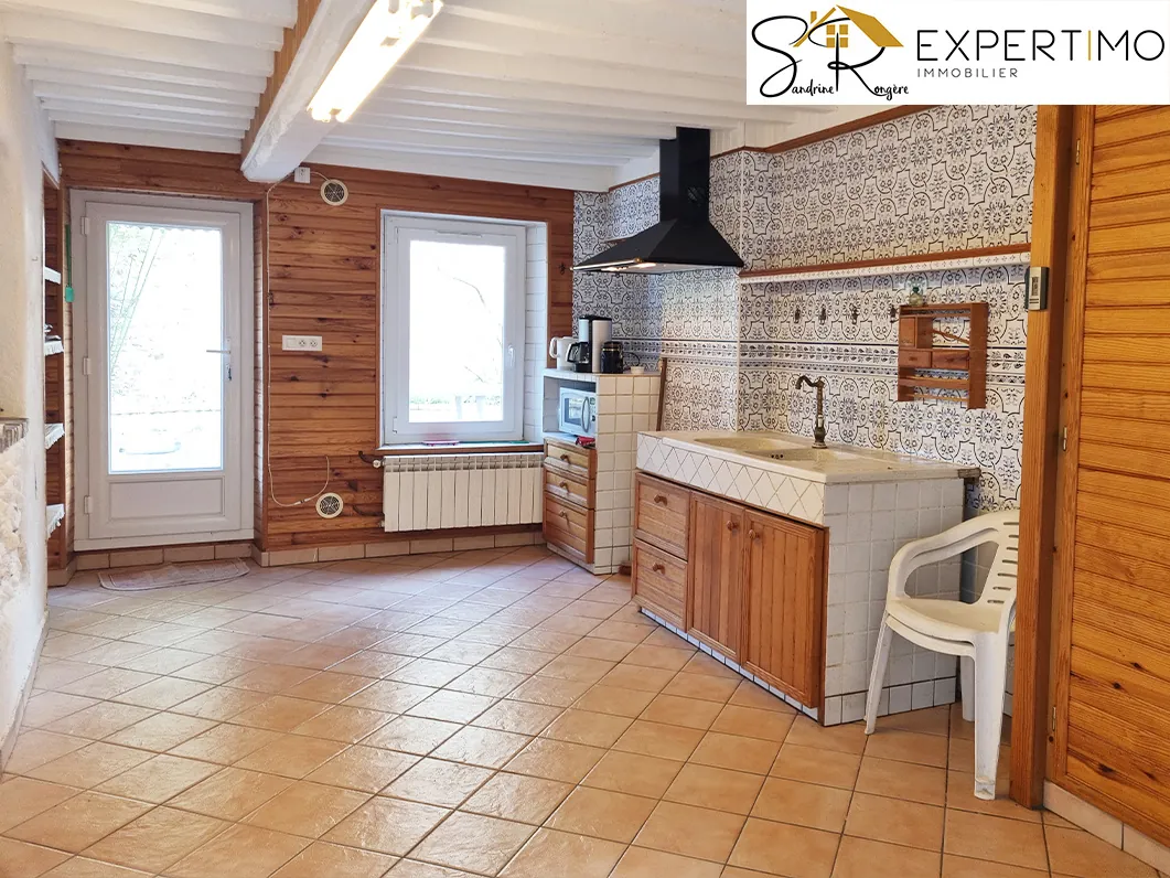 Maison de 153 m² avec grange et jardin arboré à Davayat, proche Riom 