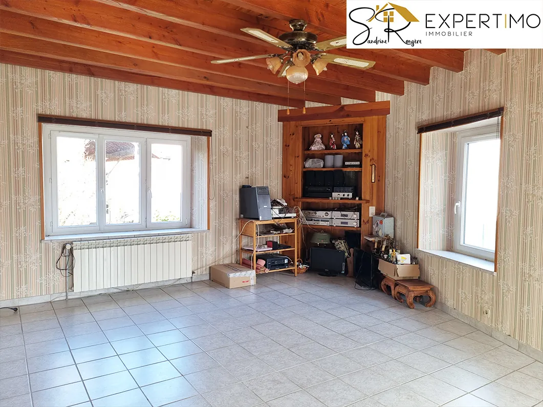 Maison de 153 m² avec grange et jardin arboré à Davayat, proche Riom 