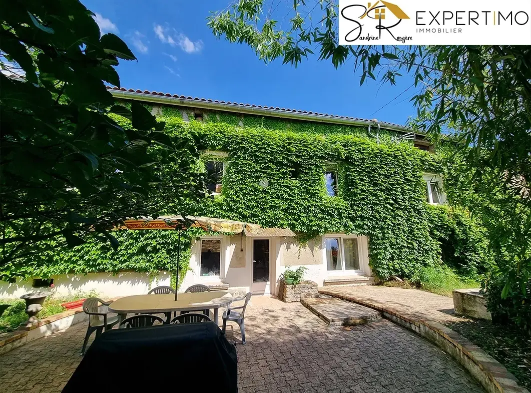 Maison de 153 m² avec grange et jardin arboré à Davayat, proche Riom 