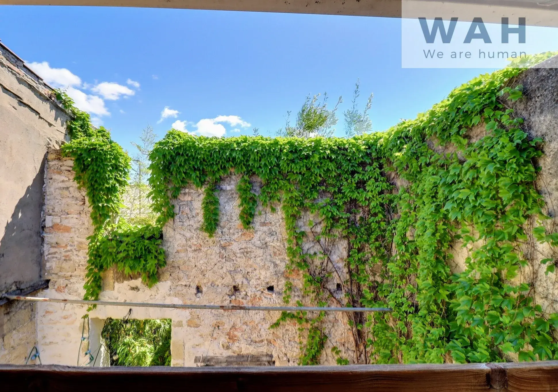 Maison de village avec cachet, patio et garage à Lunel - 141 m² 
