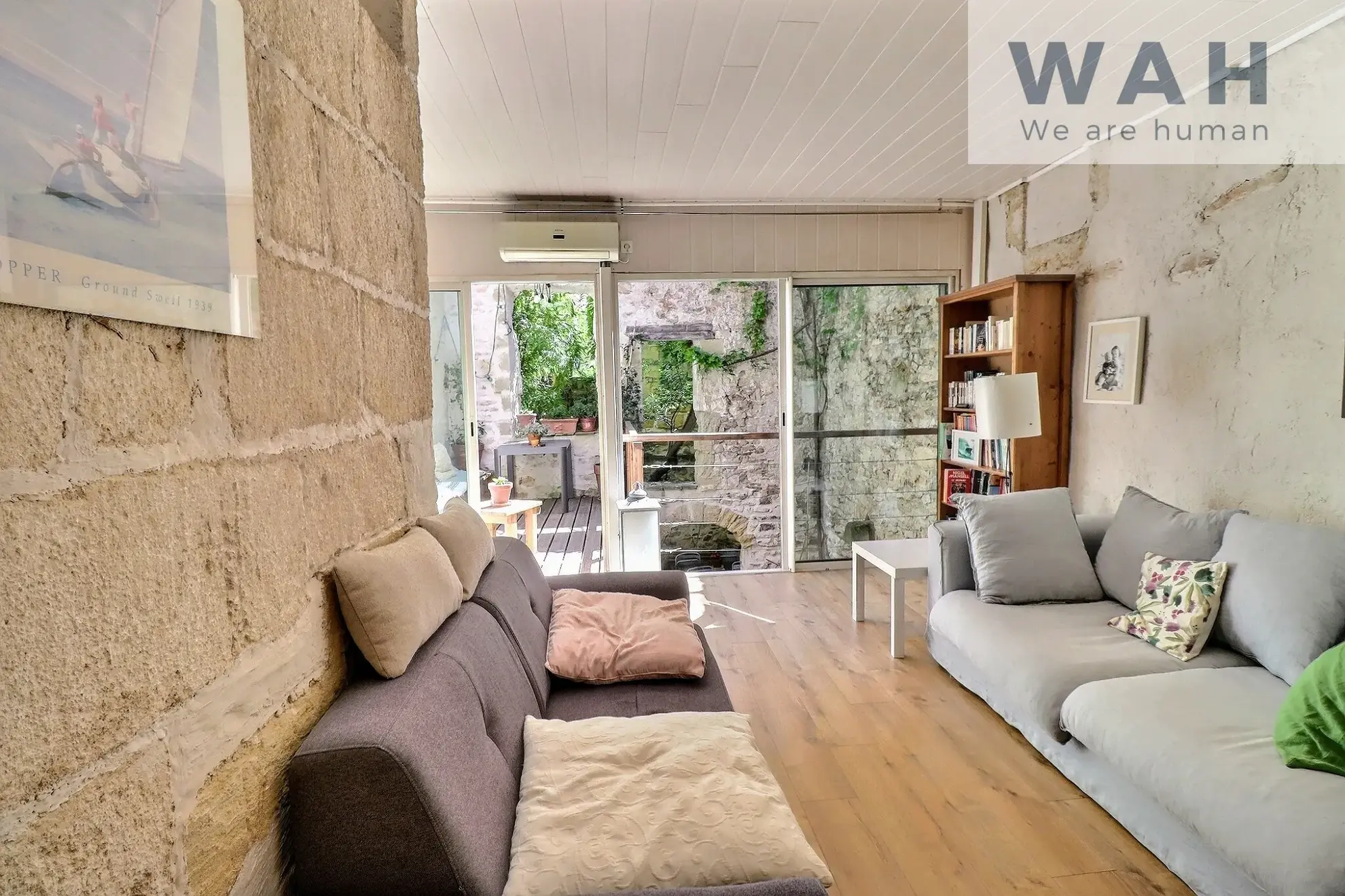 Maison de village avec cachet, patio et garage à Lunel - 141 m² 