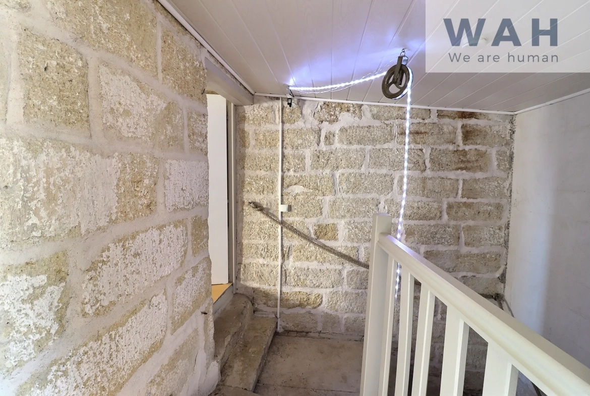 Maison de village avec cachet, patio et garage à Lunel - 141 m² 