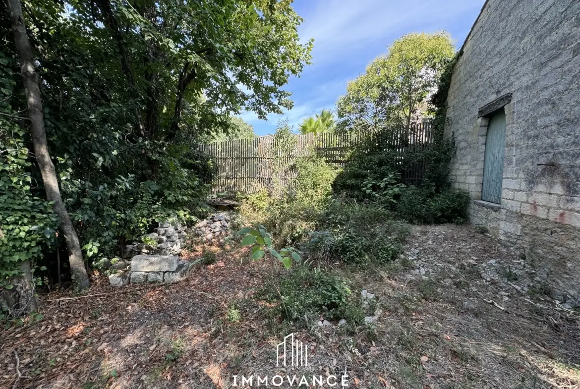 À vendre : Remise en pierre de 75 m² avec parcelle à Saint Bauzille de Montmel 