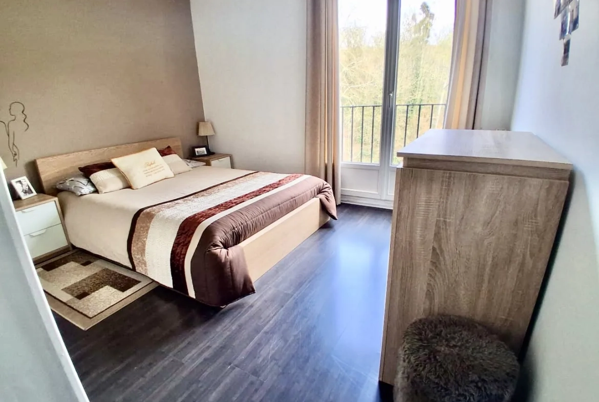 Appartement 3 pièces lumineux de 63 m² à Bièvres avec parking et cave 