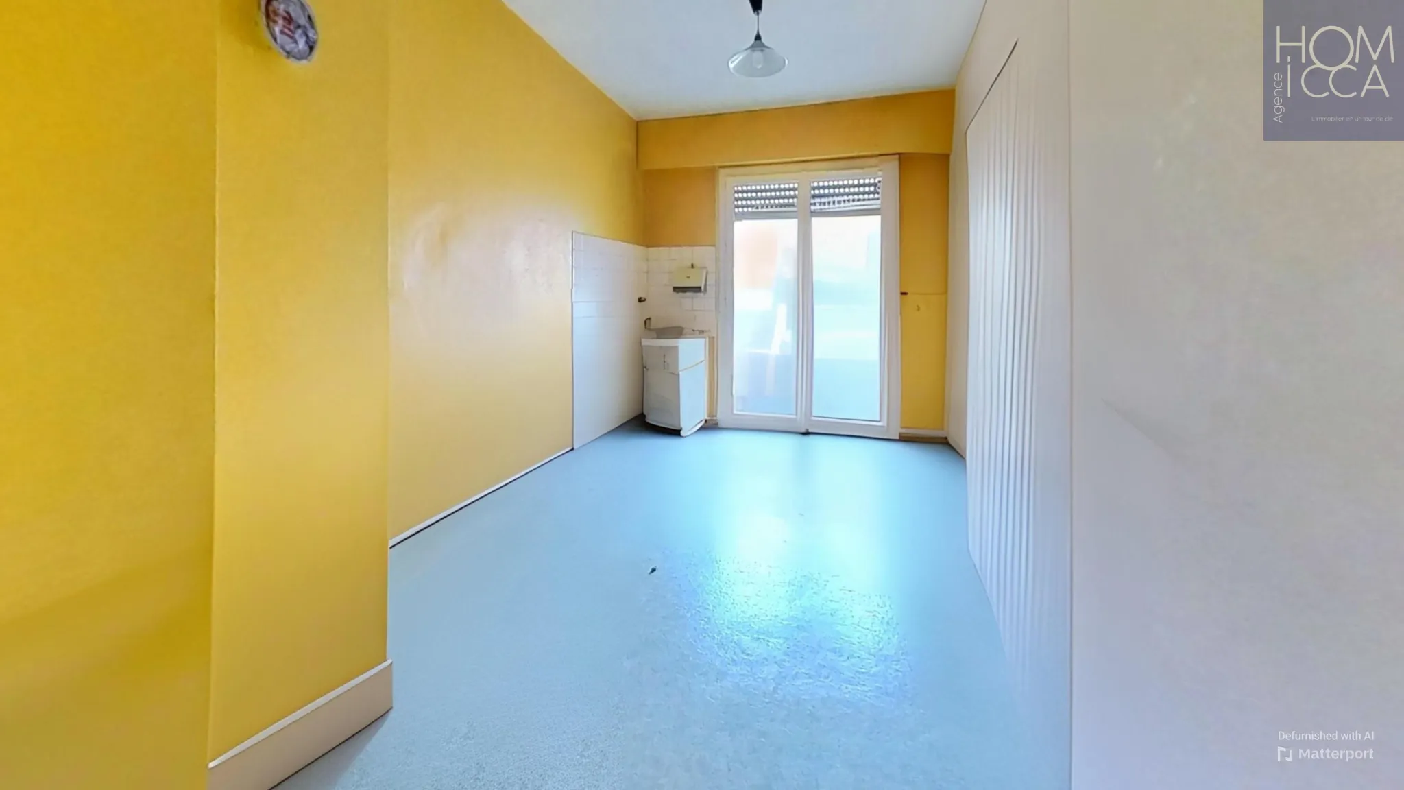 Appartement de 59m² à Lyon 7ème avec 2 Balcons, Ascenseur et Potentiel de Rénovation 