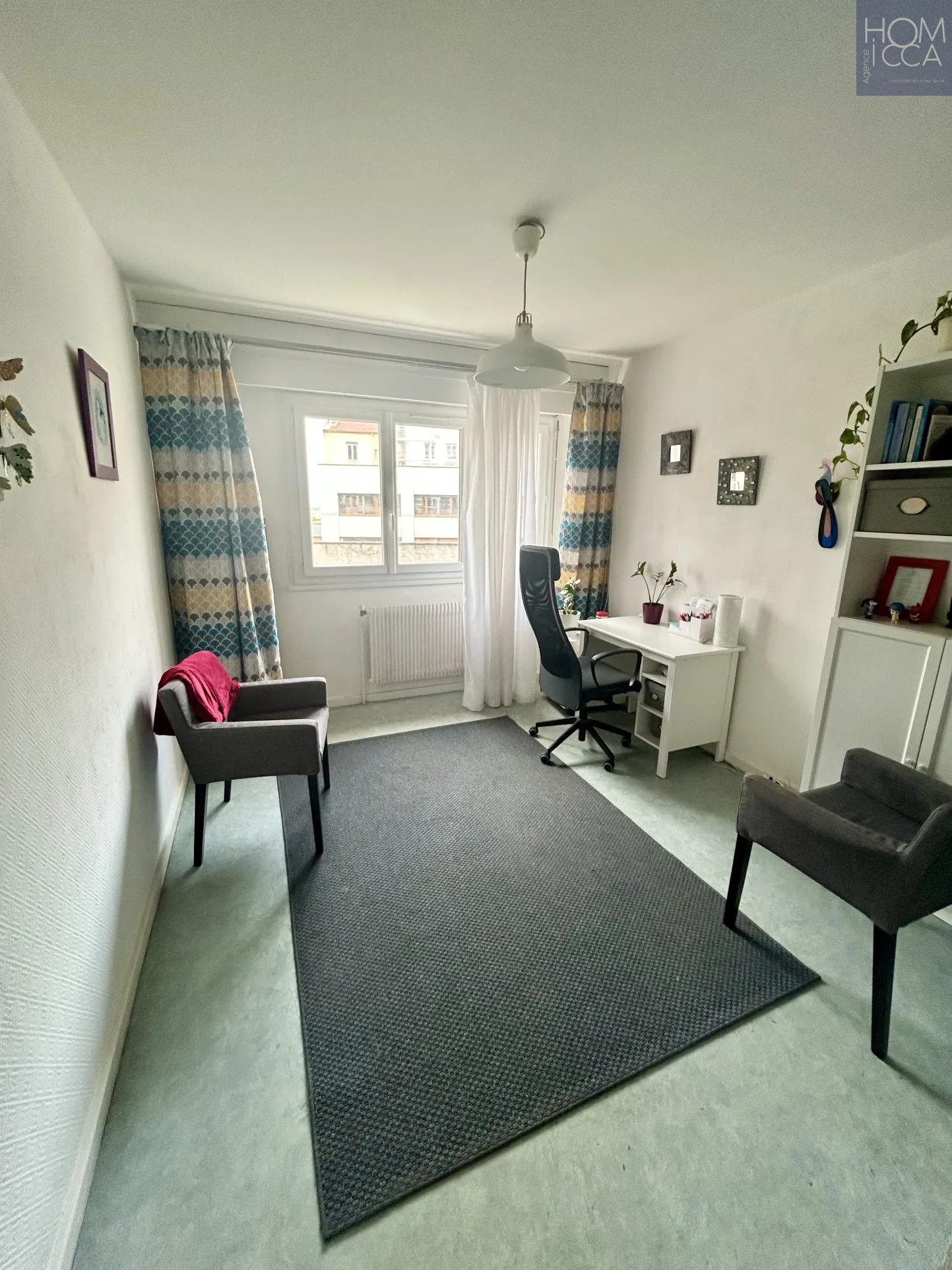 Appartement de 59m² à Lyon 7ème avec 2 Balcons, Ascenseur et Potentiel de Rénovation 