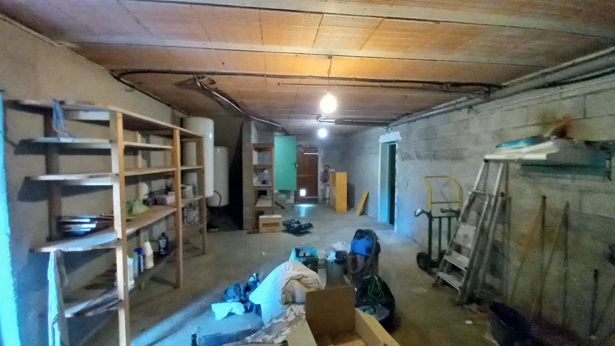 Grande maison avec appartement et vue panoramique à Le Poujol-sur-Orb 