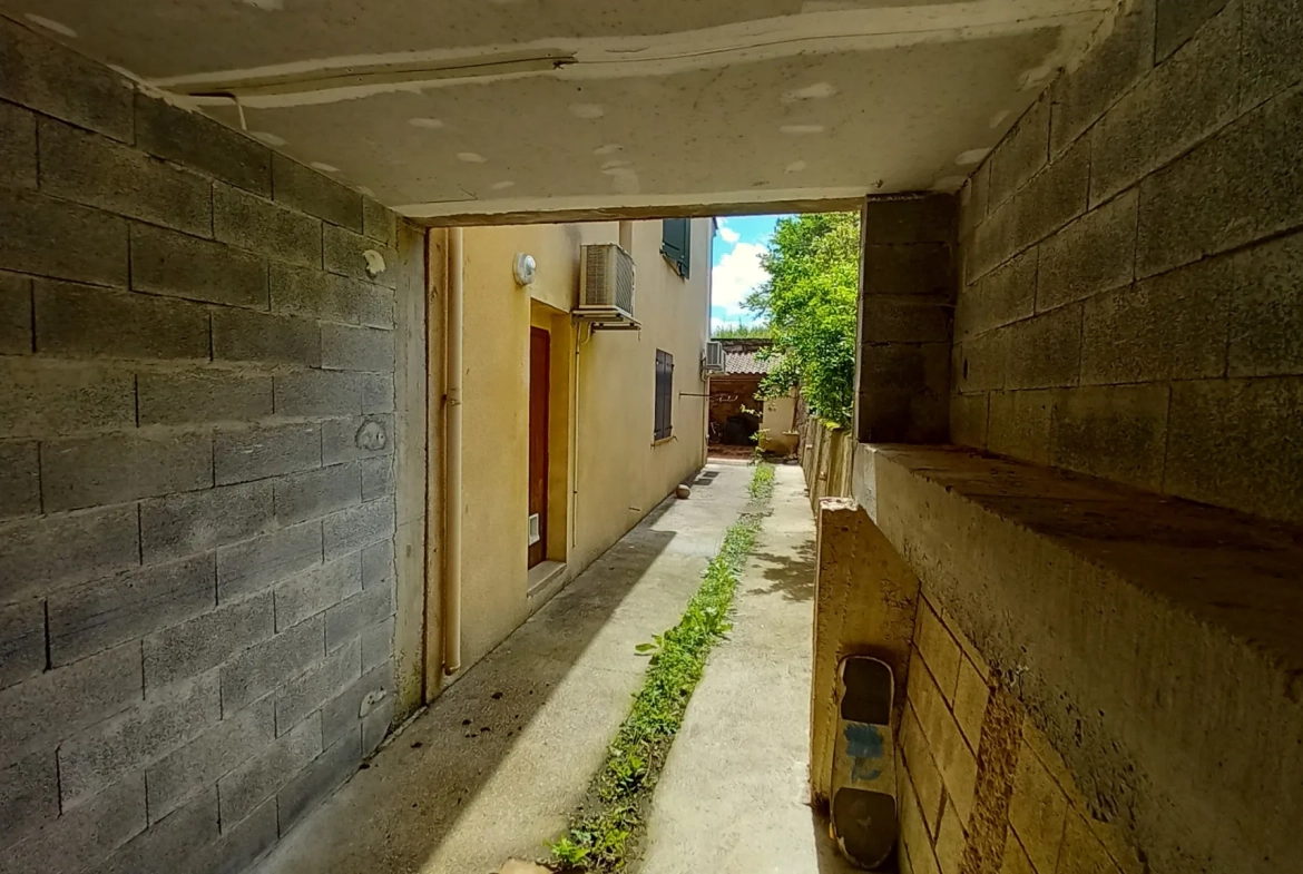 Grande maison avec appartement et vue panoramique à Le Poujol-sur-Orb 