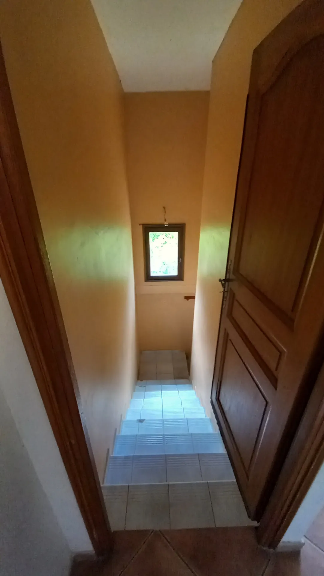Grande maison avec appartement et vue panoramique à Le Poujol-sur-Orb 