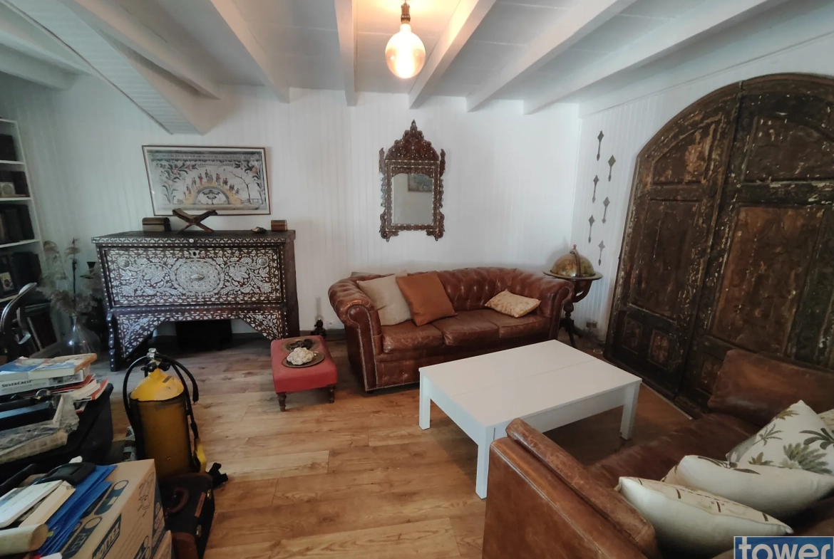 Maison familiale avec piscine, jacuzzi et grand terrain à Narbonne 