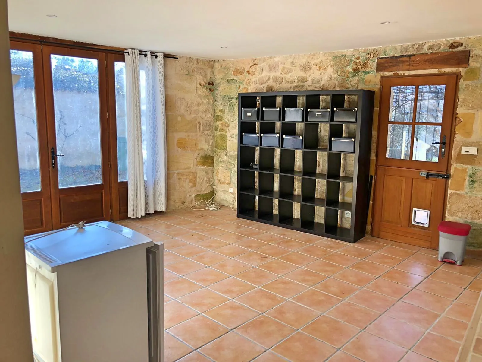 Maison en pierre avec gîte, piscine et grand jardin à Minzac 24610 