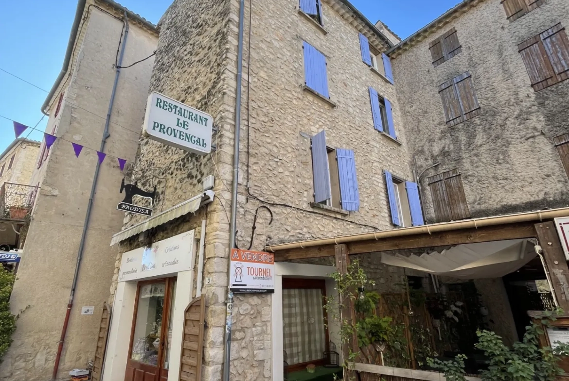 Immeuble à vendre à Sault avec fort potentiel locatif près du Mont Ventoux 
