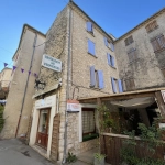 Immeuble à vendre à Sault avec fort potentiel locatif près du Mont Ventoux