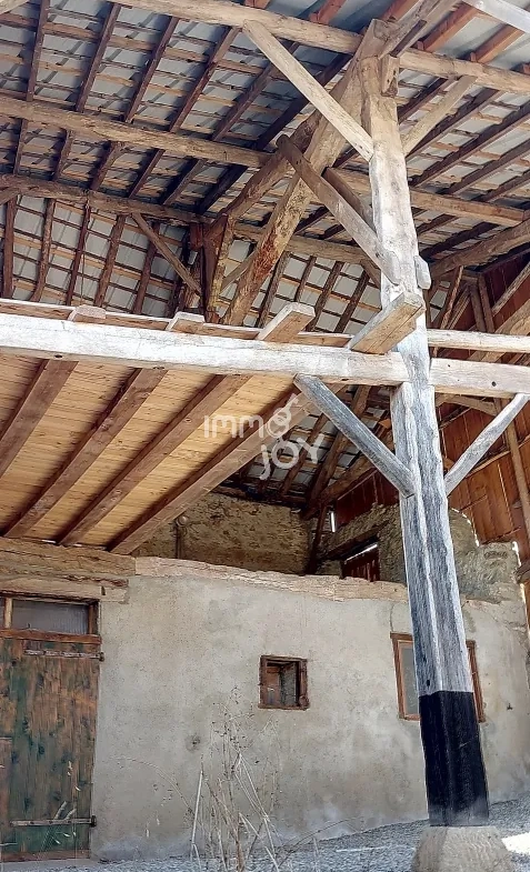 Maison de village rénovée avec grange de 140 m² à Durbin-sur-Arize 