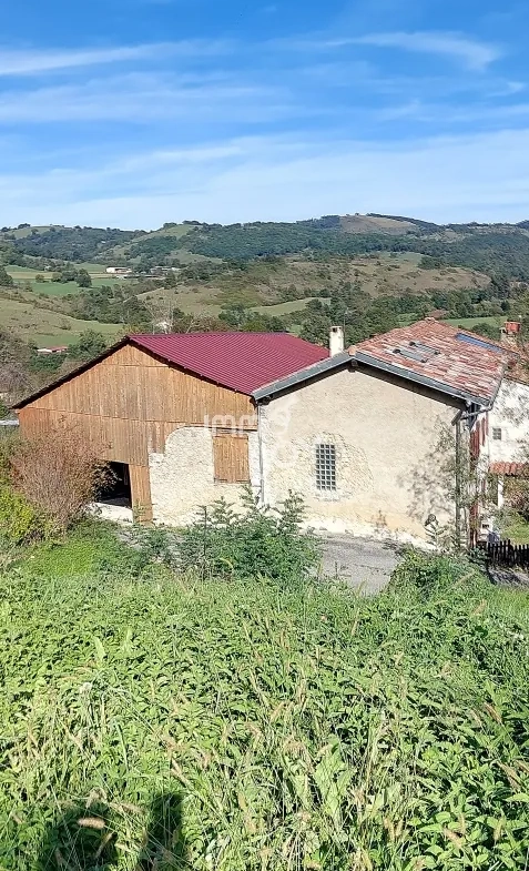 Maison de village rénovée avec grange de 140 m² à Durbin-sur-Arize 