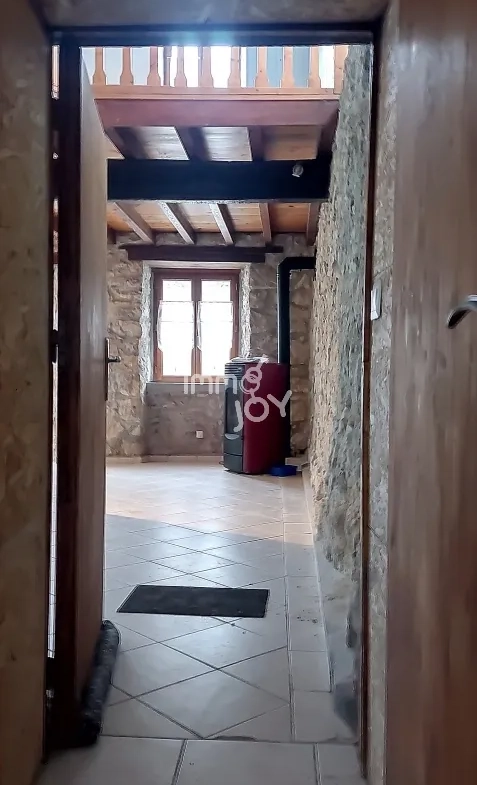Maison de village rénovée avec grange de 140 m² à Durbin-sur-Arize 