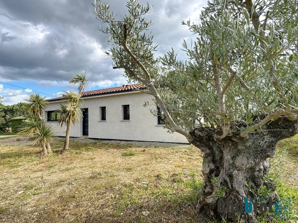 Maison contemporaine 2023 avec vue dégagée à La Sauzière Saint-Jean