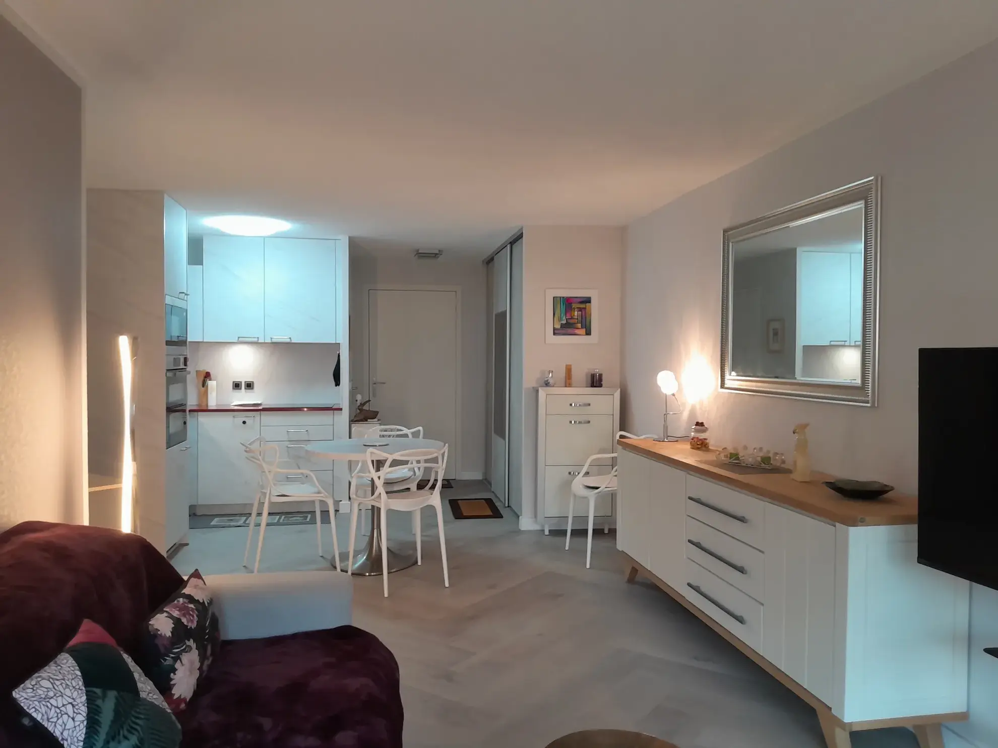 Appartement 2 pièces avec balcon et parking à Saint-Raphaël en centre-ville 