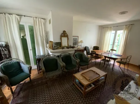 Villa à vendre à Aix-en-Provence - 88 m², 4 chambres, garage, prix 150 000 € 