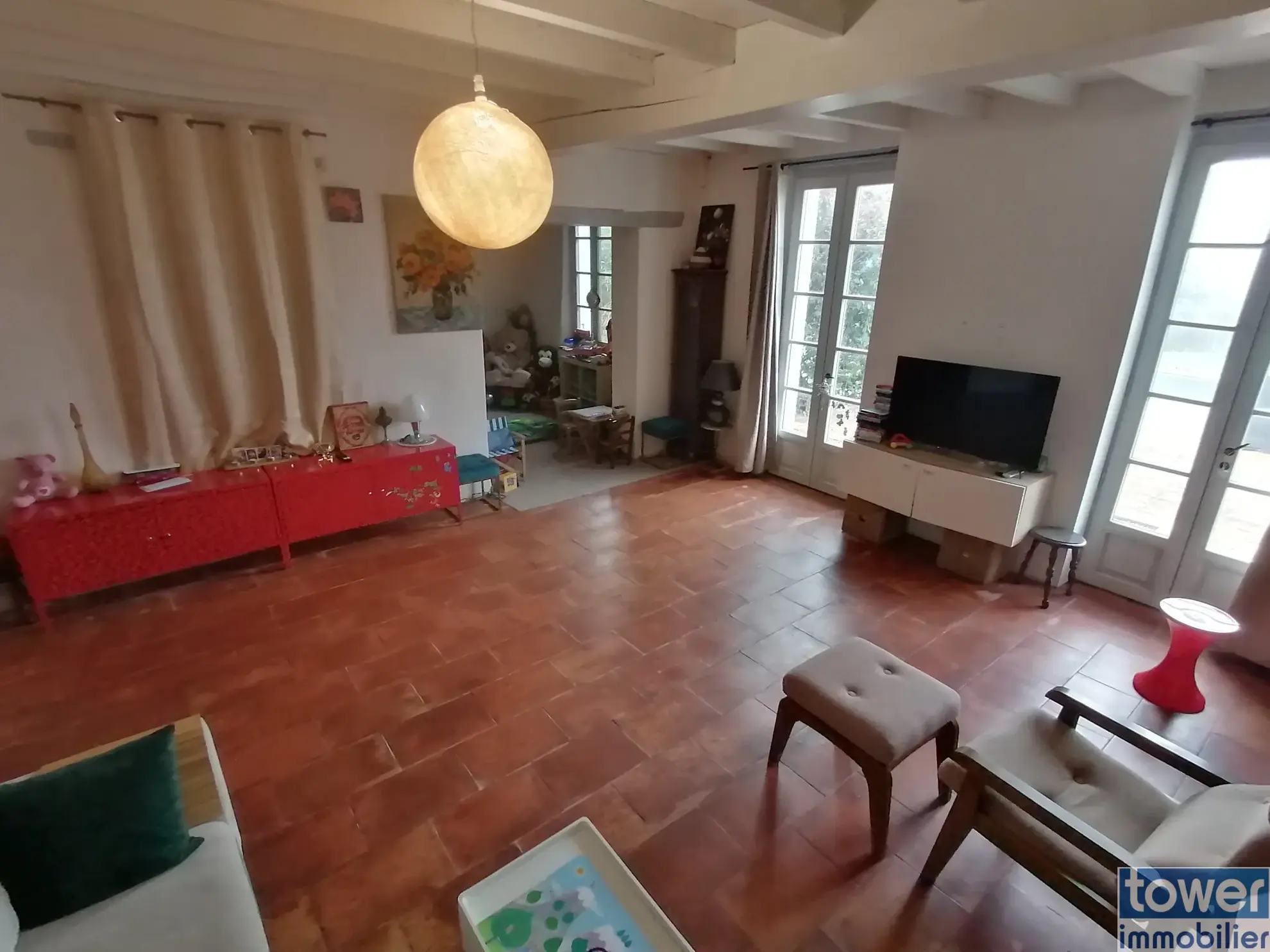 Maison de charme à Finhan avec piscine, 5 chambres, grand terrain de 2800 m² 