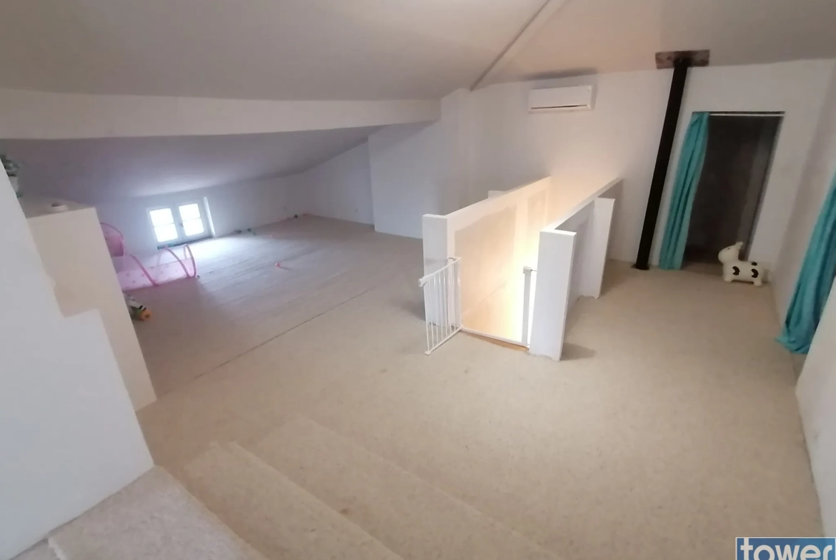 Maison de charme à Finhan avec piscine, 5 chambres, grand terrain de 2800 m² 