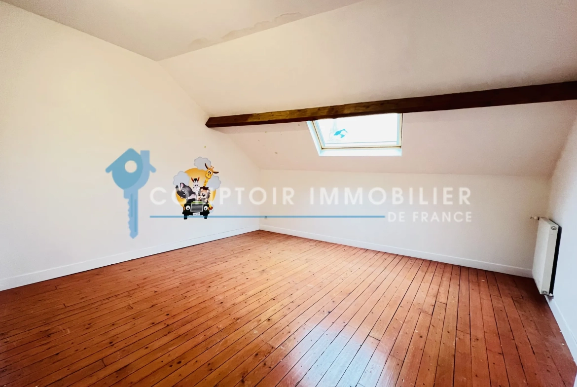 Maison familiale rénovée de 215 m² à Auneau en hyper-centre 