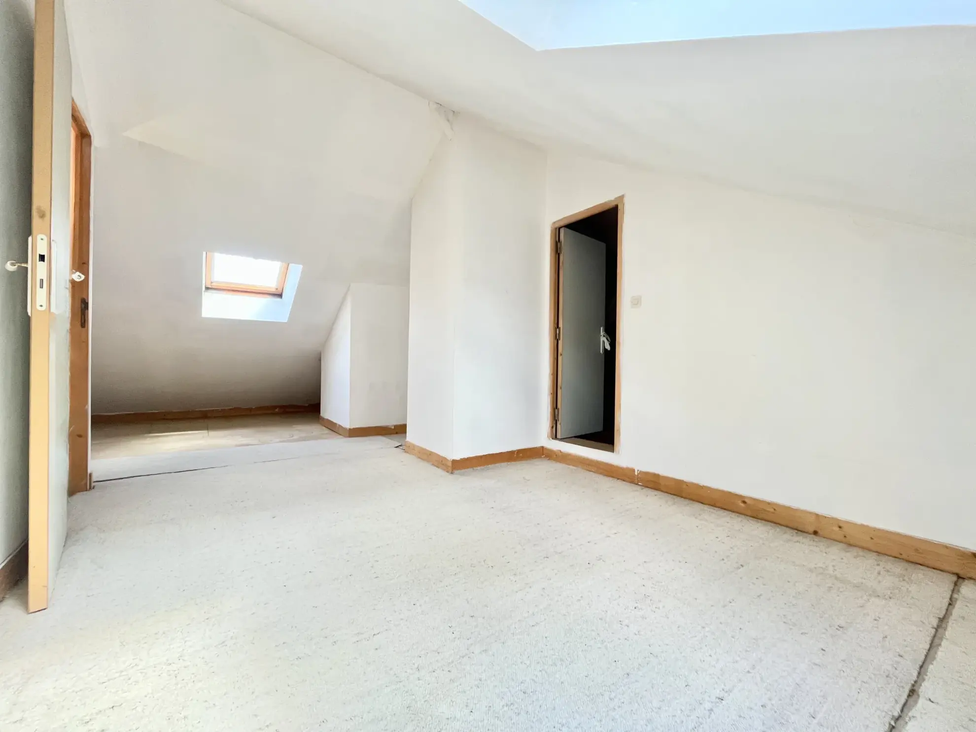 Maison de plain-pied avec jardin clos et garage à La Ferté-Gaucher 
