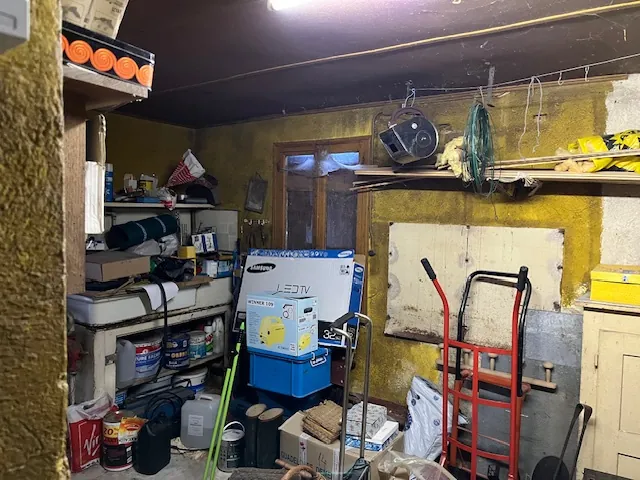 Maison en pierre authentique à vendre dans un village bourguignon typique 