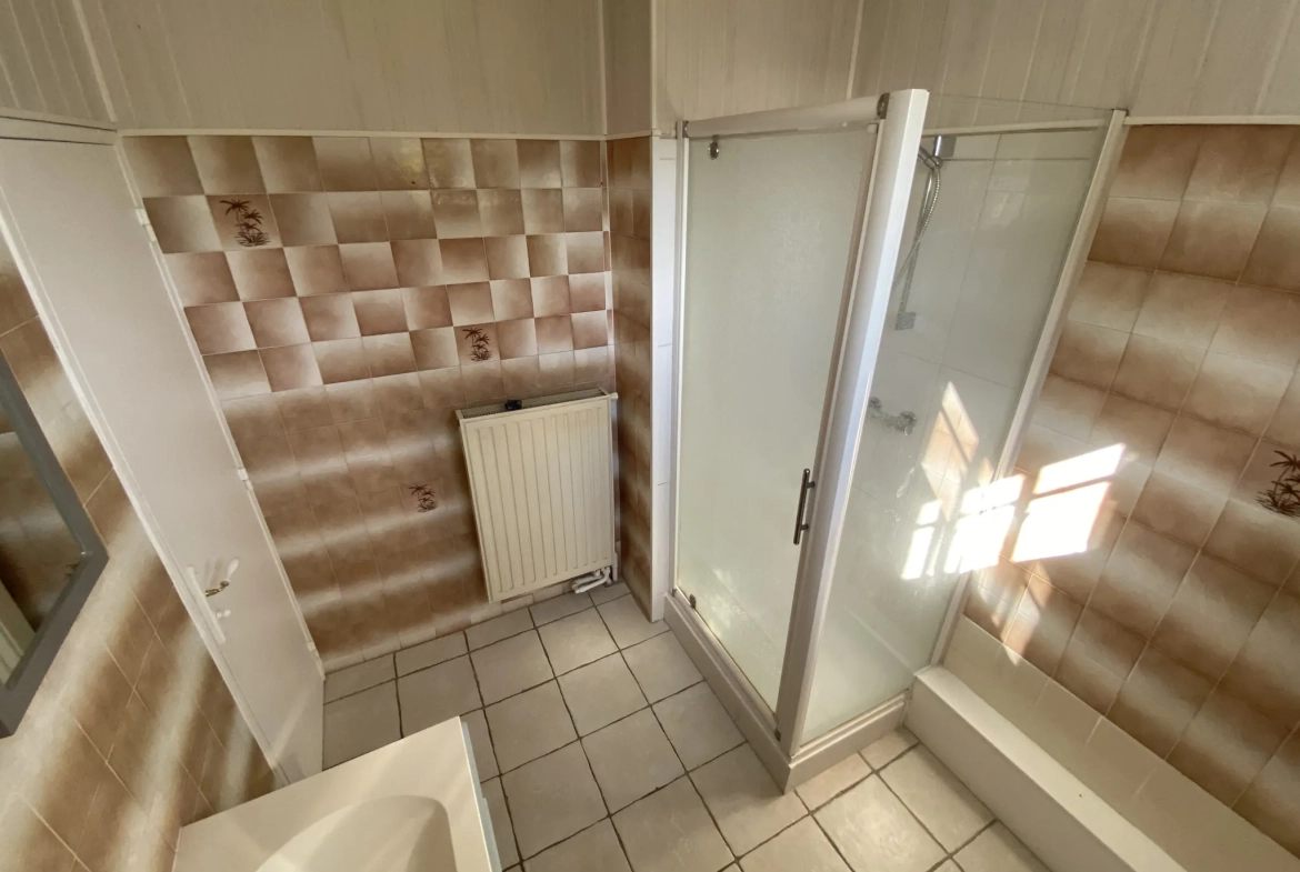 Belle maison familiale avec jardin à Mantes-la-Ville – 85 m² 