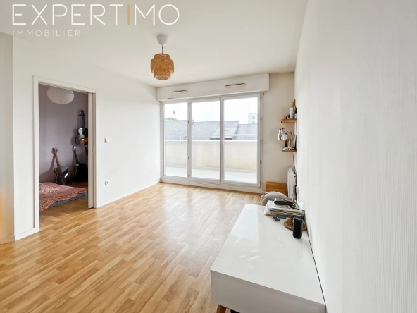 Appartement 2 pièces de 31 m² à Rennes Saint-Laurent avec parking
