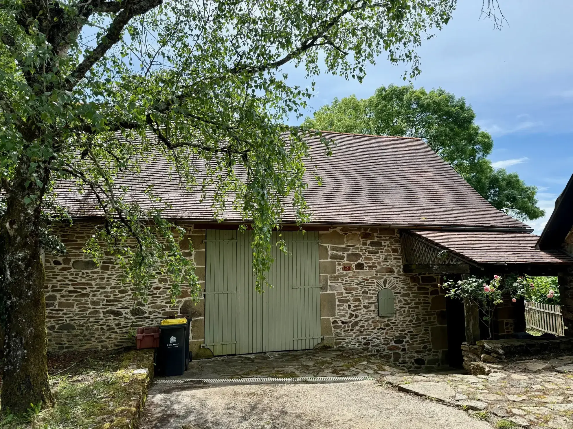 Maison de charme à Malemort avec vue imprenable sur la vallée 