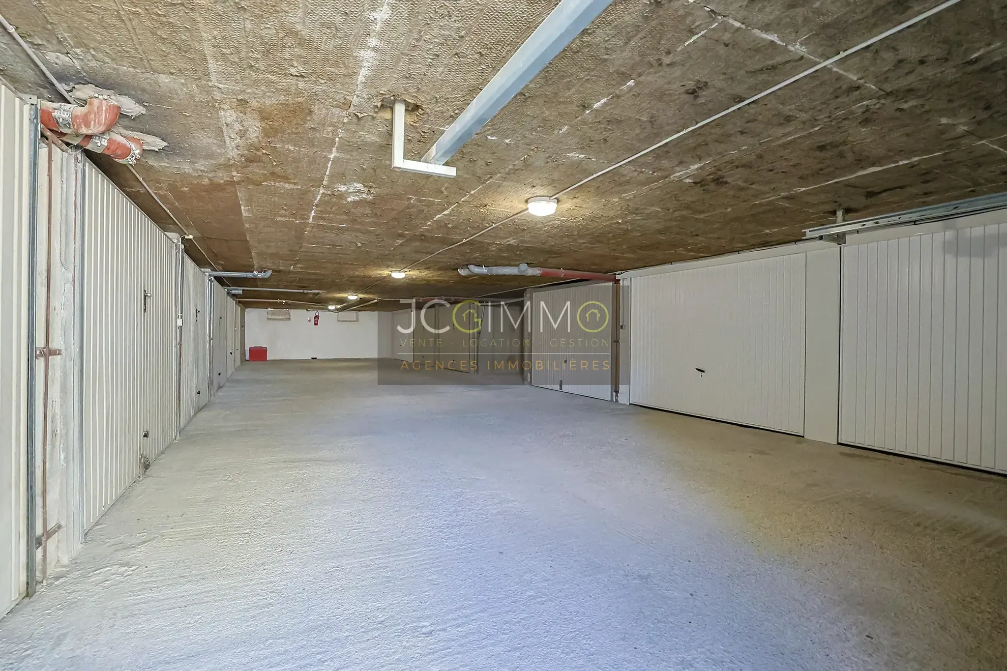Appartement T3 au Pradet avec terrasse, garage et vue dégagée - Opportunité rare 