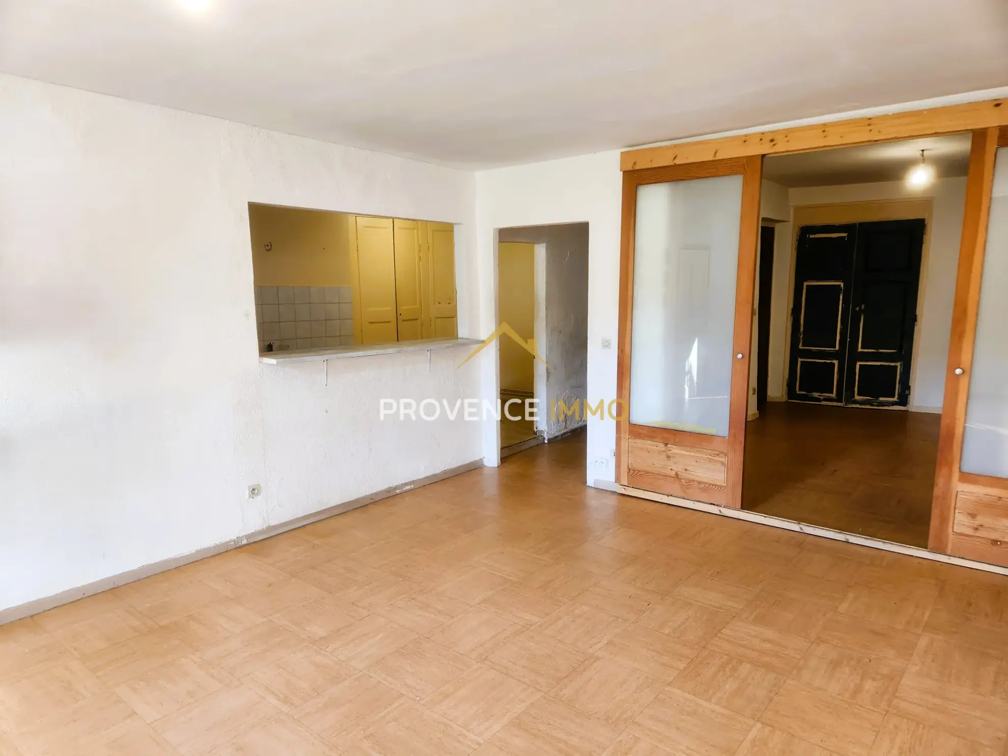 Appartement T2 à rénover au cœur de Digne-les-Bains avec fort potentiel 