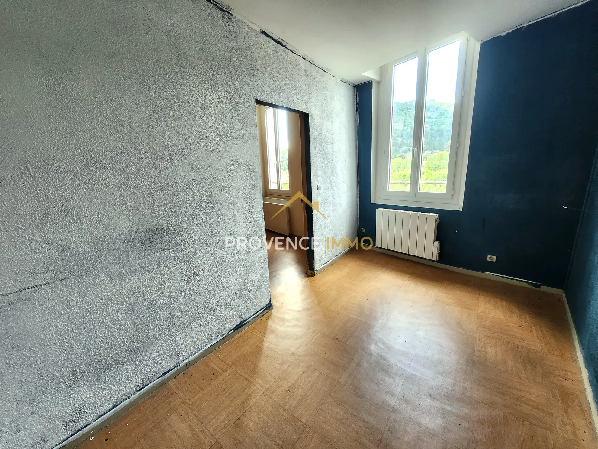 Appartement T2 à rénover au cœur de Digne-les-Bains avec fort potentiel 